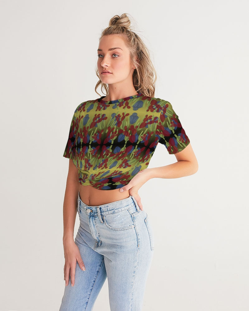 LAUREL TWIST-FRONT TEE