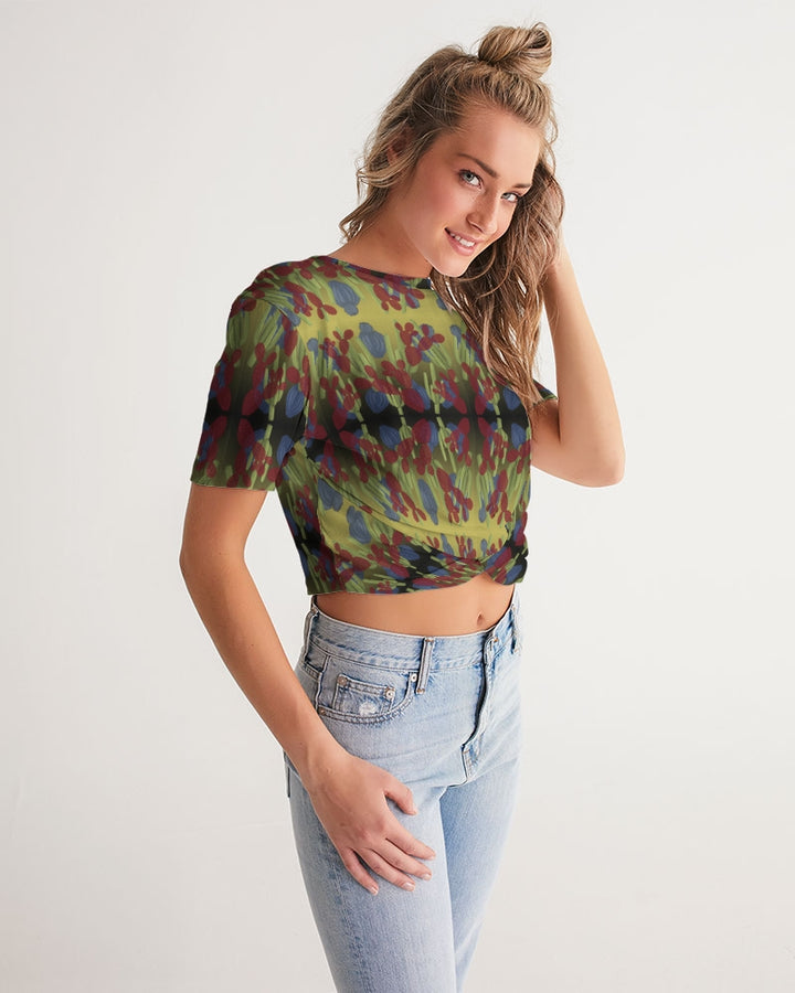 LAUREL TWIST-FRONT TEE